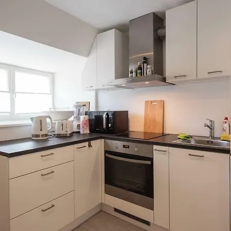 Luxury Penthouse With Terrace & Sauna In Old Town Apartment Tallinn