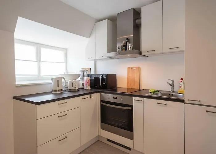 Luxury Penthouse With Terrace & Sauna In Old Town Lägenhet Tallinn