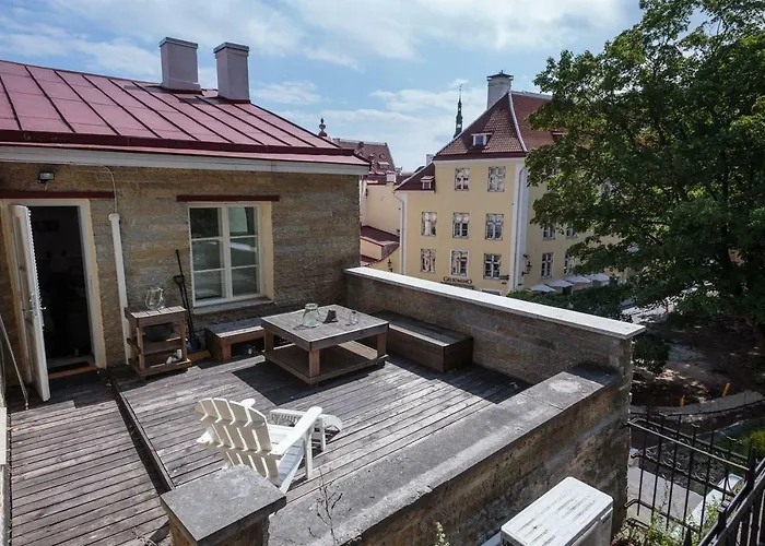 Luxury Penthouse With Terrace & Sauna In Old Town * Reval