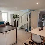 Luxury Penthouse With Terrace & Sauna In Old Town Appartement *